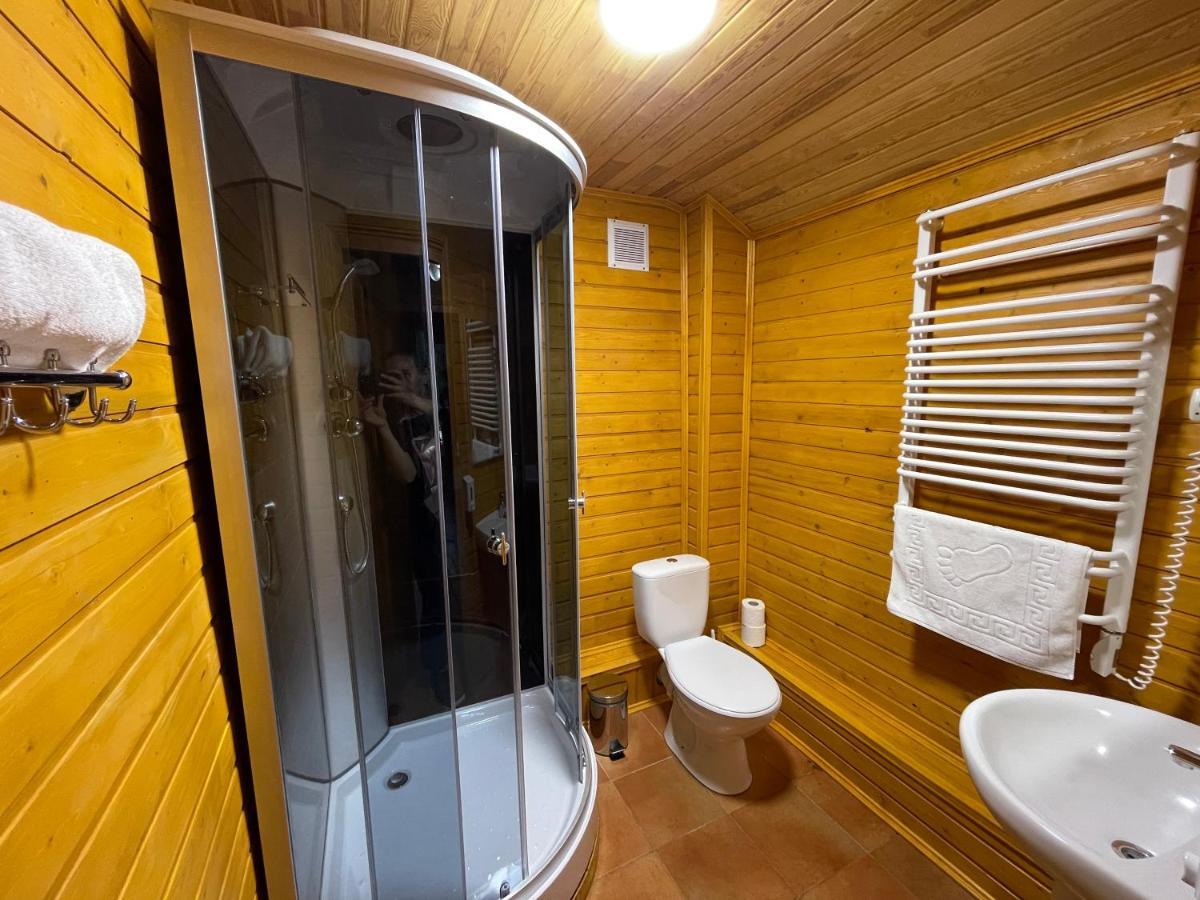 Sky Land Camping & Resort Cricova Eksteriør billede